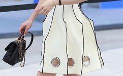 美女被免费喷白浆视频